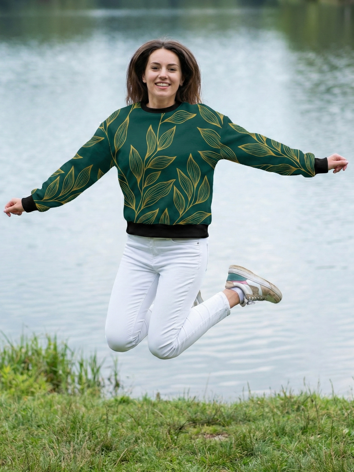 Cambridge Vibe Sweet Leaf Print Green Sweatshirt