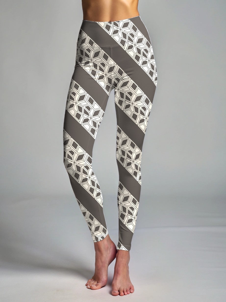 Classy Diagonal Print Premium Oversized Tee With Tummy Tuck Body Shaping Leggings Co-ord Set