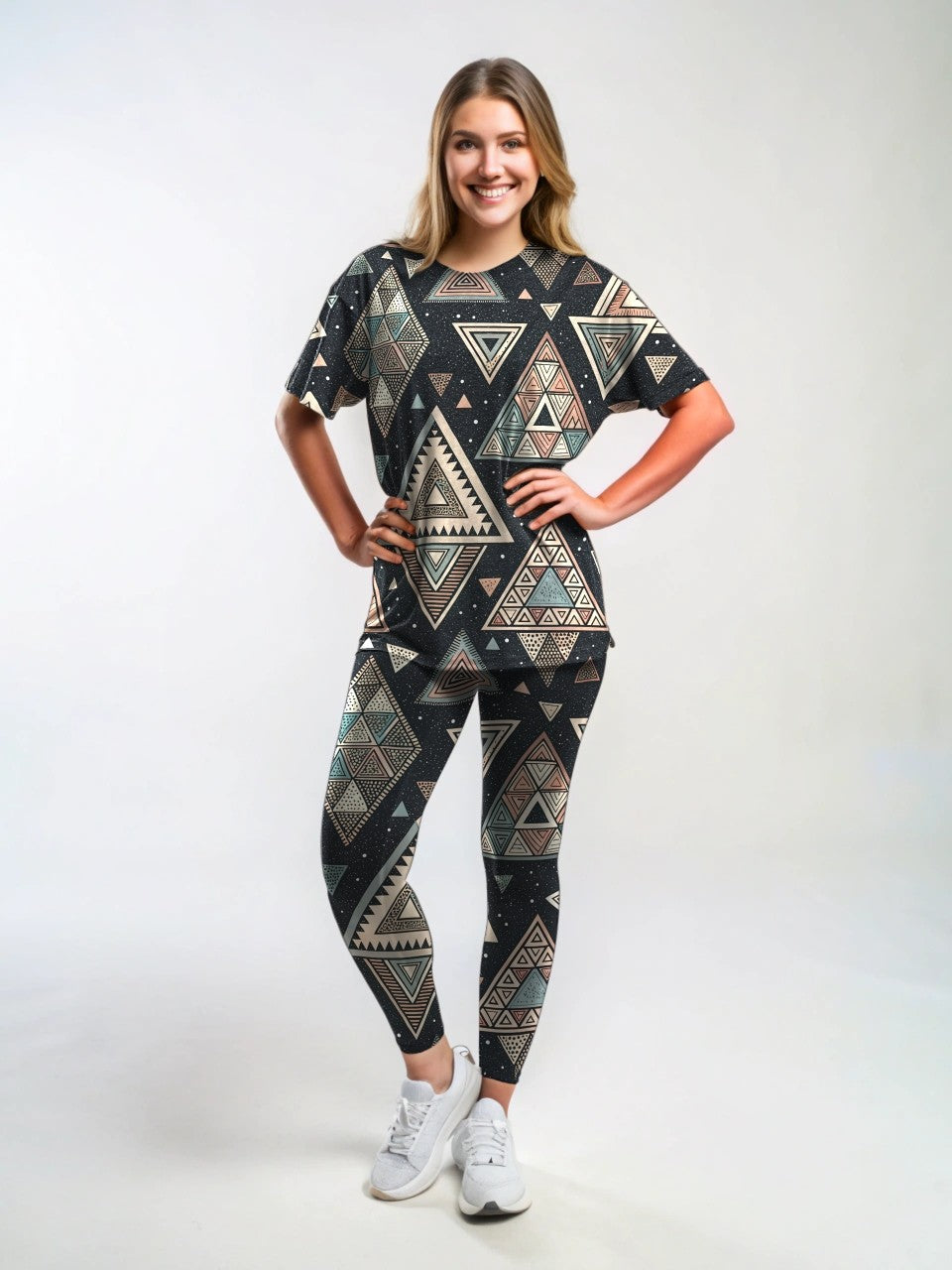 Fashionable Egyptian Emerald Green Print Premium Oversized Tee With Tummy Tuck Body Shaping Leggings Co-ord Set