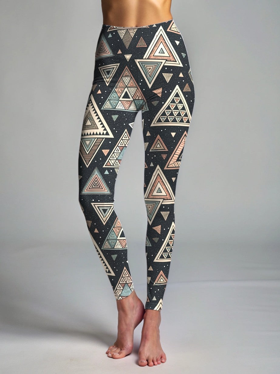 Fashionable Egyptian Emerald Green Print Premium Oversized Tee With Tummy Tuck Body Shaping Leggings Co-ord Set