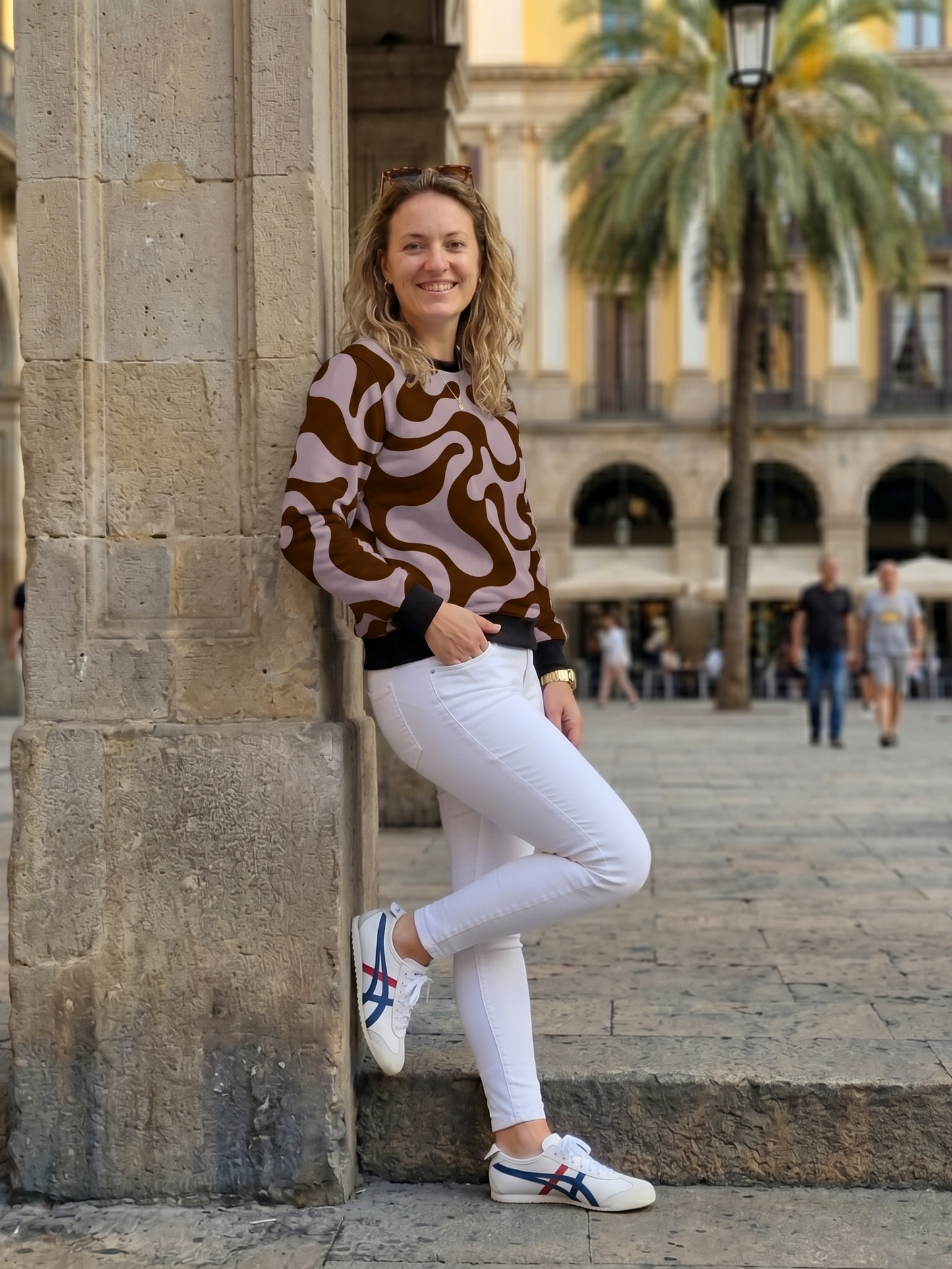 Smart Fluid Print Brown Sweatshirt