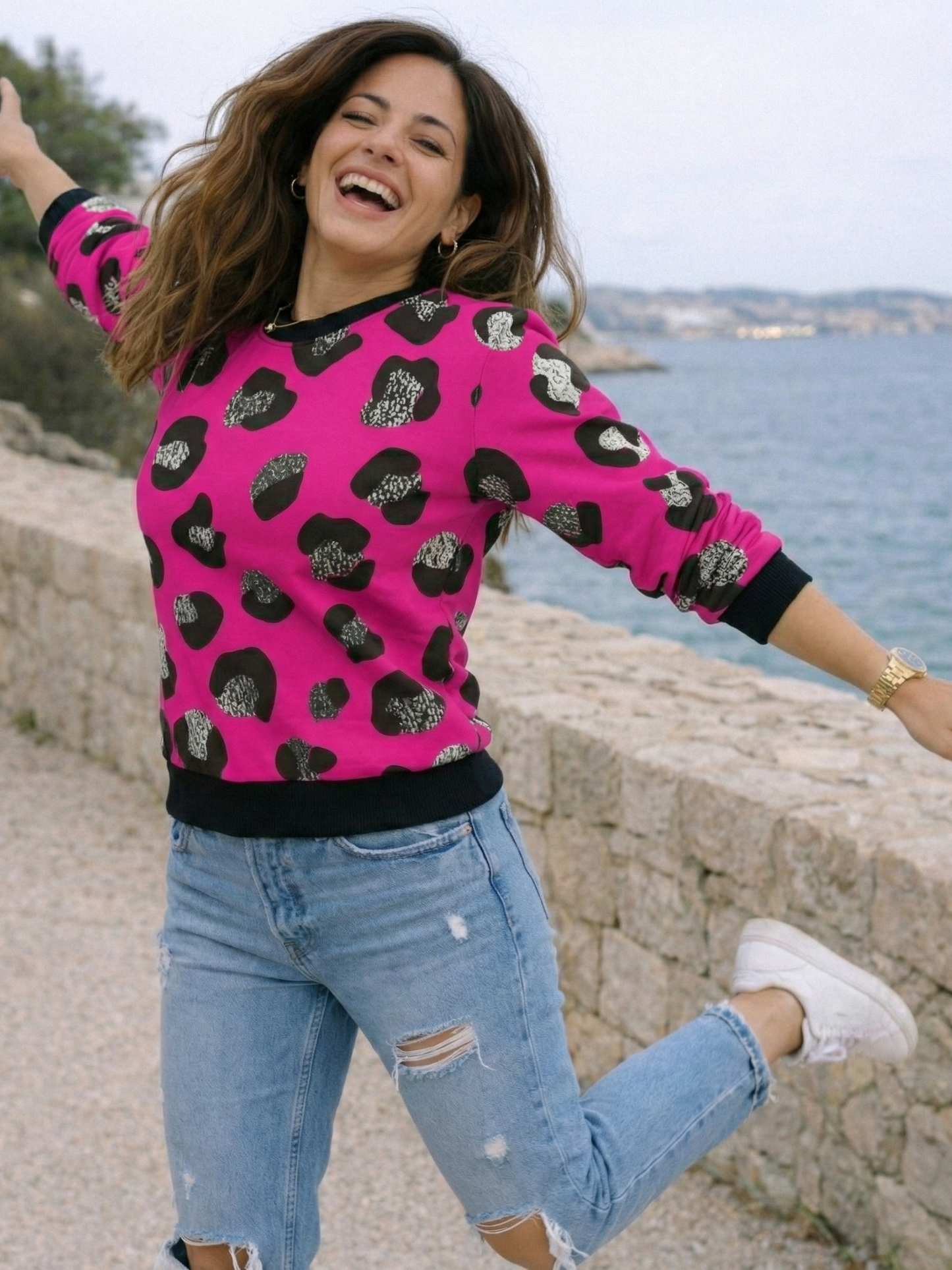 Georgian Vibe Leopard Print Pink Sweatshirt