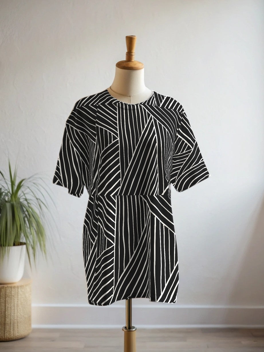 Evergreen Black Matrix Print Premium Oversized Tee With Tummy Tuck Body Shaping Leggings Co-ord Set