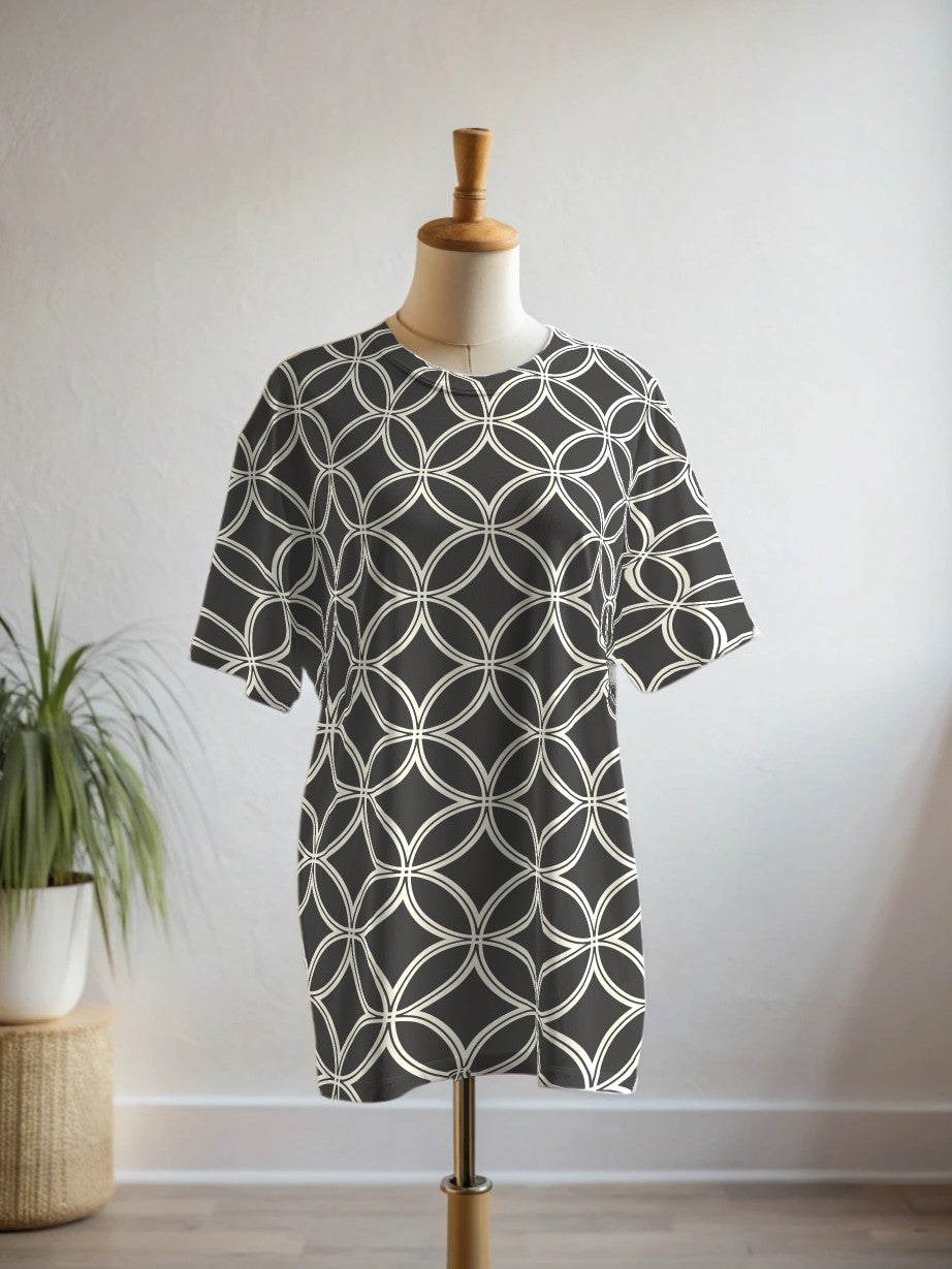 Must Have Mosaic Black And White Print Premium Oversized Tee With Tummy Tuck Body Shaping Leggings Co-ord Set