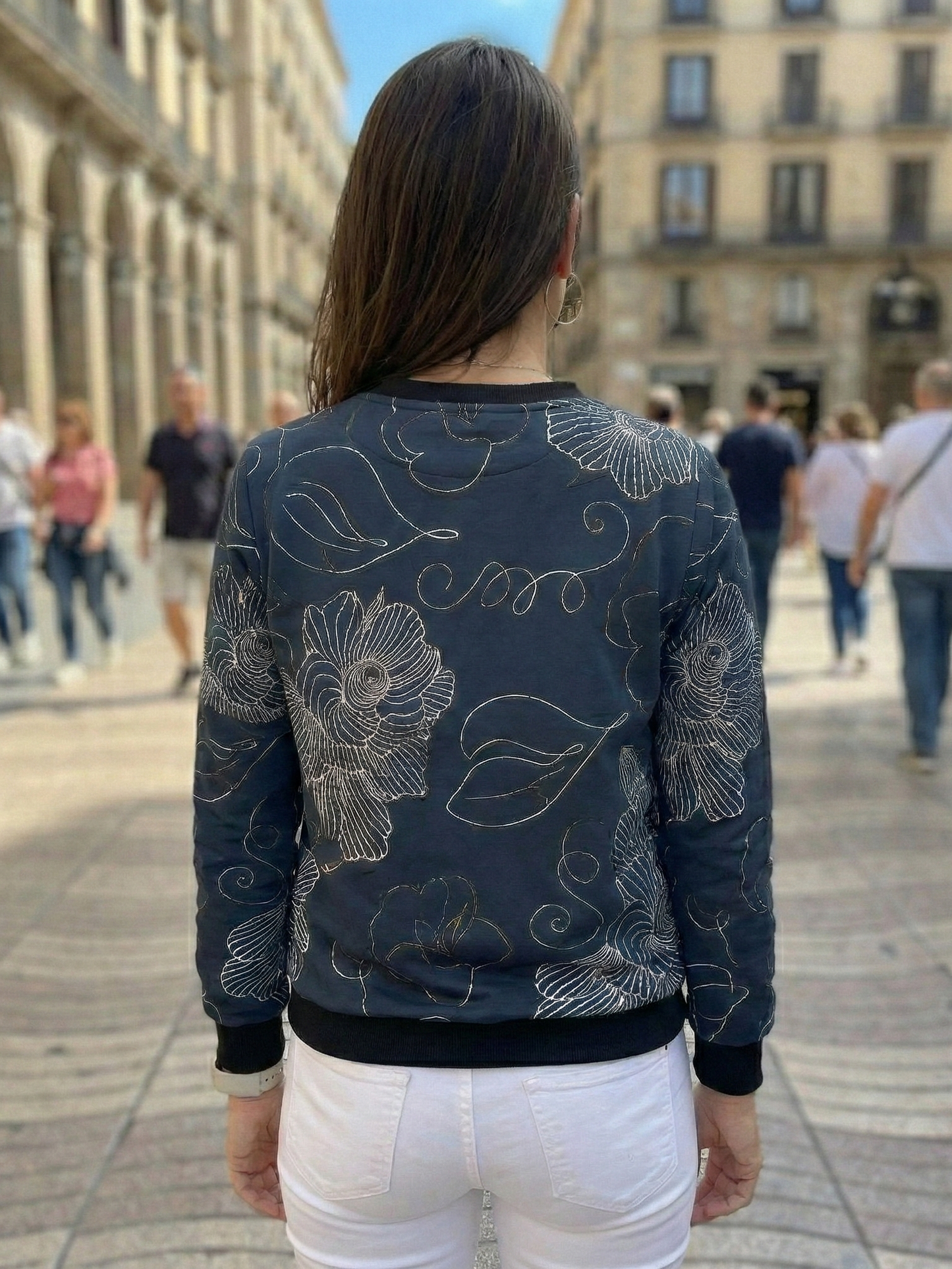 Alluring Floral Print Blue Sweatshirt