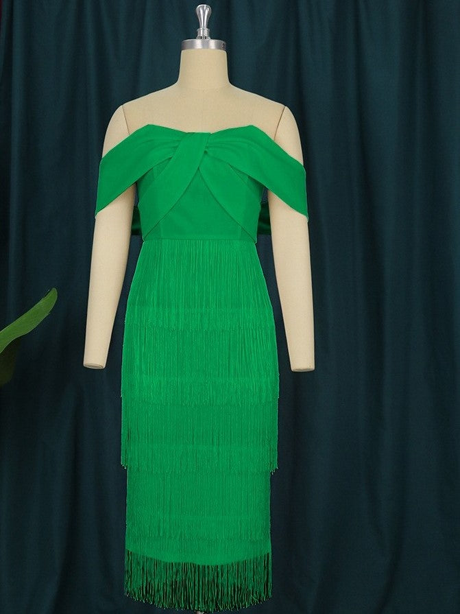 Fashionable Tassels Solid Boat Neck Dress