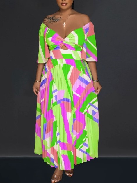 Trendy Off The Shoulder Colorblock Green Pleated Maxi Dress