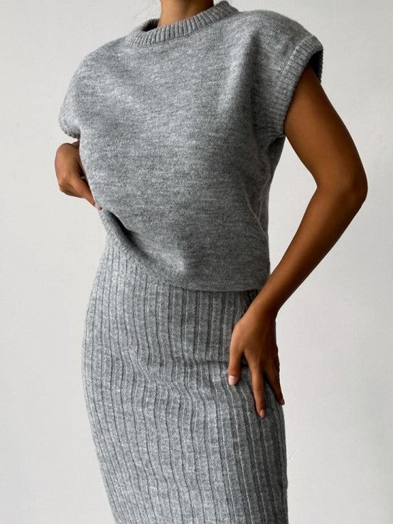 Winter Must Have! Solid High Rise Sweater Skirt Set
