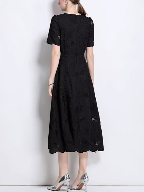 Elegant Lace O Neck Black Evening Dress