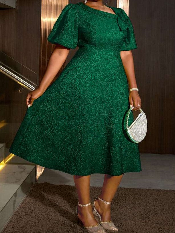 Gorgeous Carved Pattern Solid High Rise Flower Decor Green Midi Dress