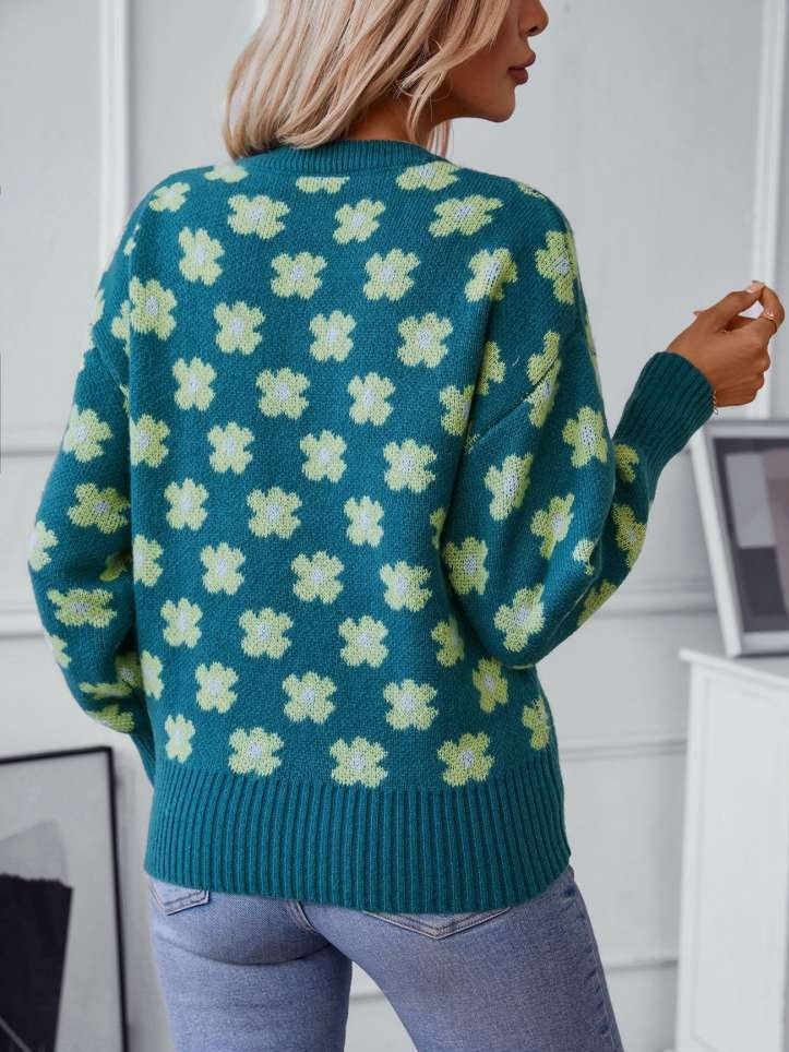 Winter Essential Flower Weave Loose Sweater