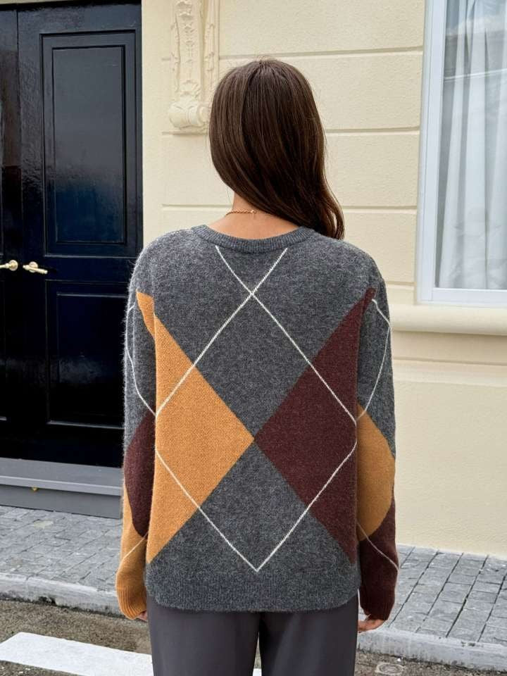 Winter Style Rhombus Lattice V Neck Grey Pullover Sweater