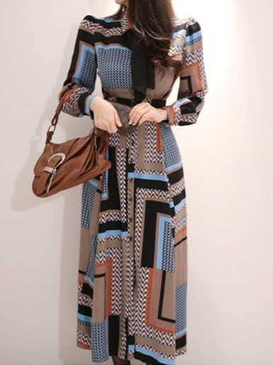 Beautiful Long Sleeve Printed Maxi Dress - Ships in 24 Hrs