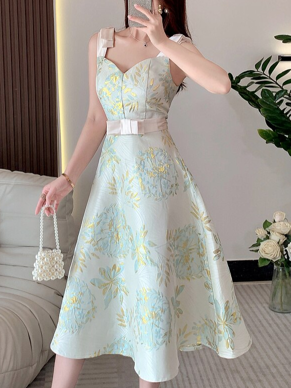 Beautiful Pastel Big Swing Slim V Neck Sleeveless Dress