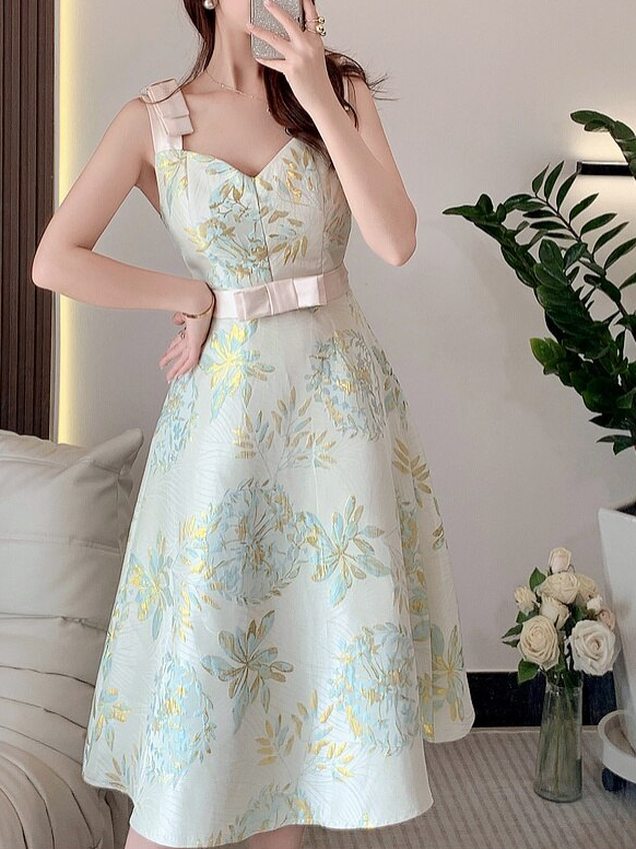 Beautiful Pastel Big Swing Slim V Neck Sleeveless Dress