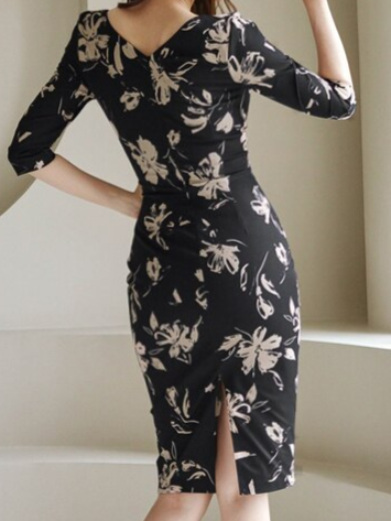 New Arrival Knee Length Printed Black Pencil Dress