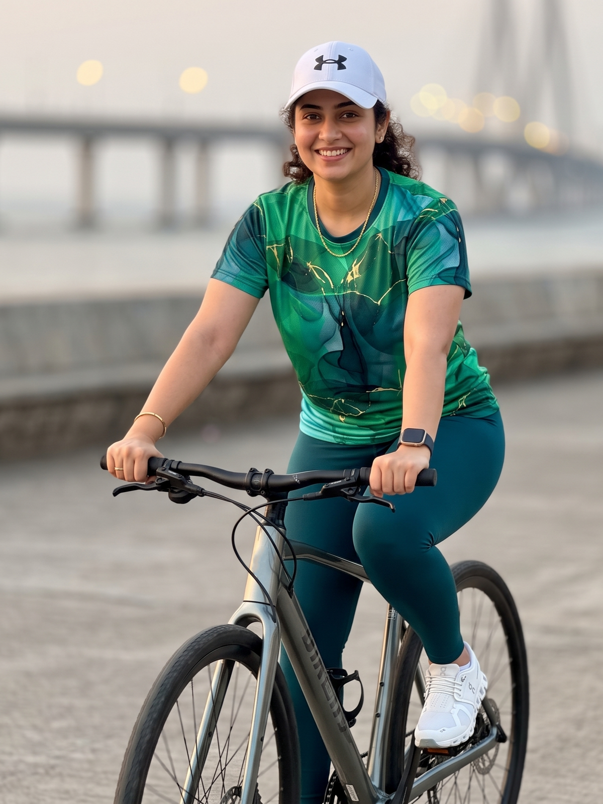 Lovely Fluid Art Print | Activewear Coord Set Tshirt With Tummy Tuck Green Leggings | Multi Sport | Odour Free