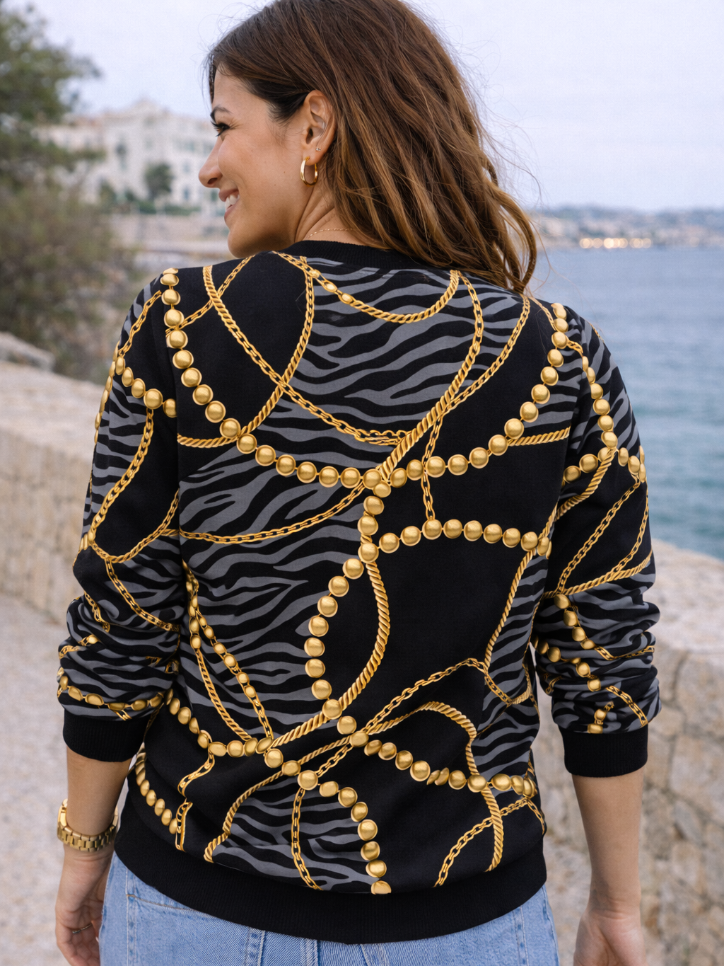 Exclusive Tiger Print With Pearls Black Sweatshirt