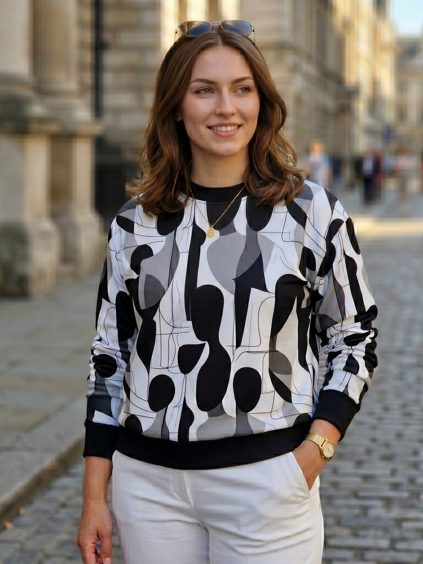Smart Abstract Print Black Sweatshirt