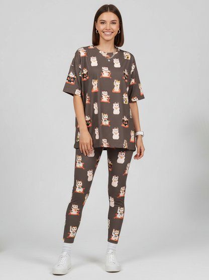 Sweet Japenese Cat Dolls Print Premium Oversized Tee With Tummy Tuck Body Shaping Leggings Co-ord Set