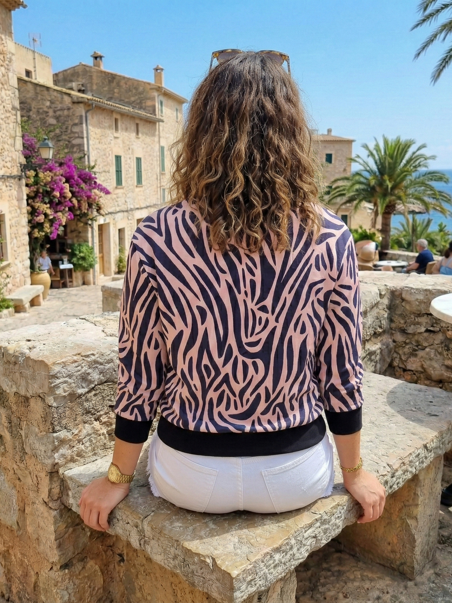 Charming Animal Print Pink Sweatshirt