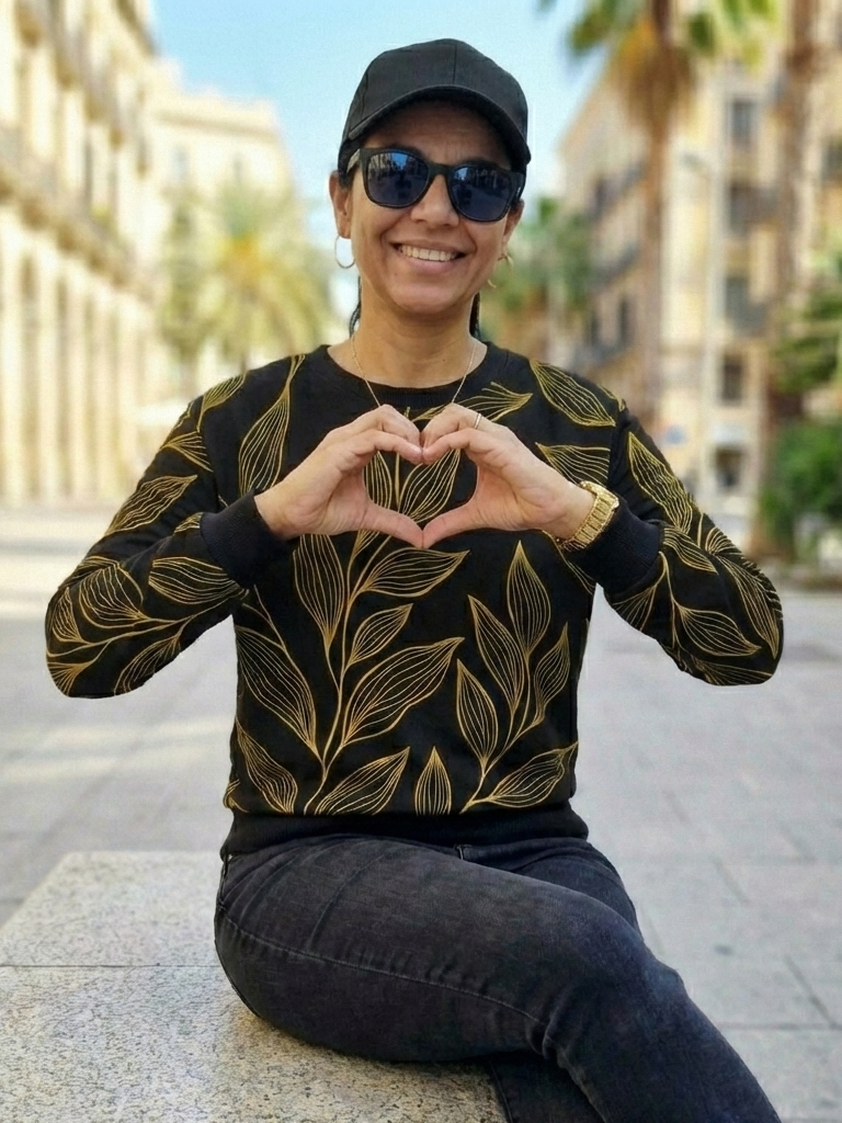 Greece Vibe Leaf Print Black Sweatshirt