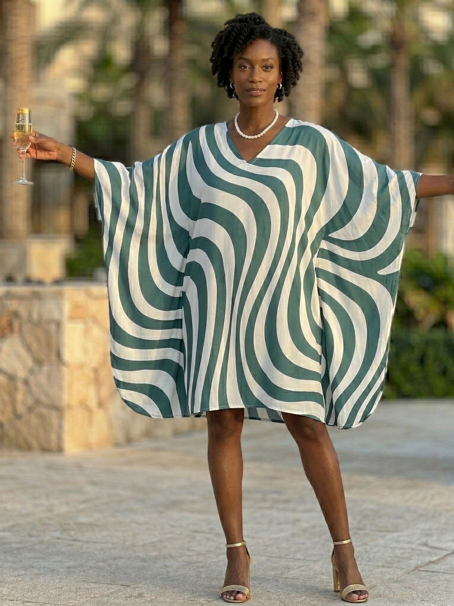 Smart Waves Print Green Kaftan Dress