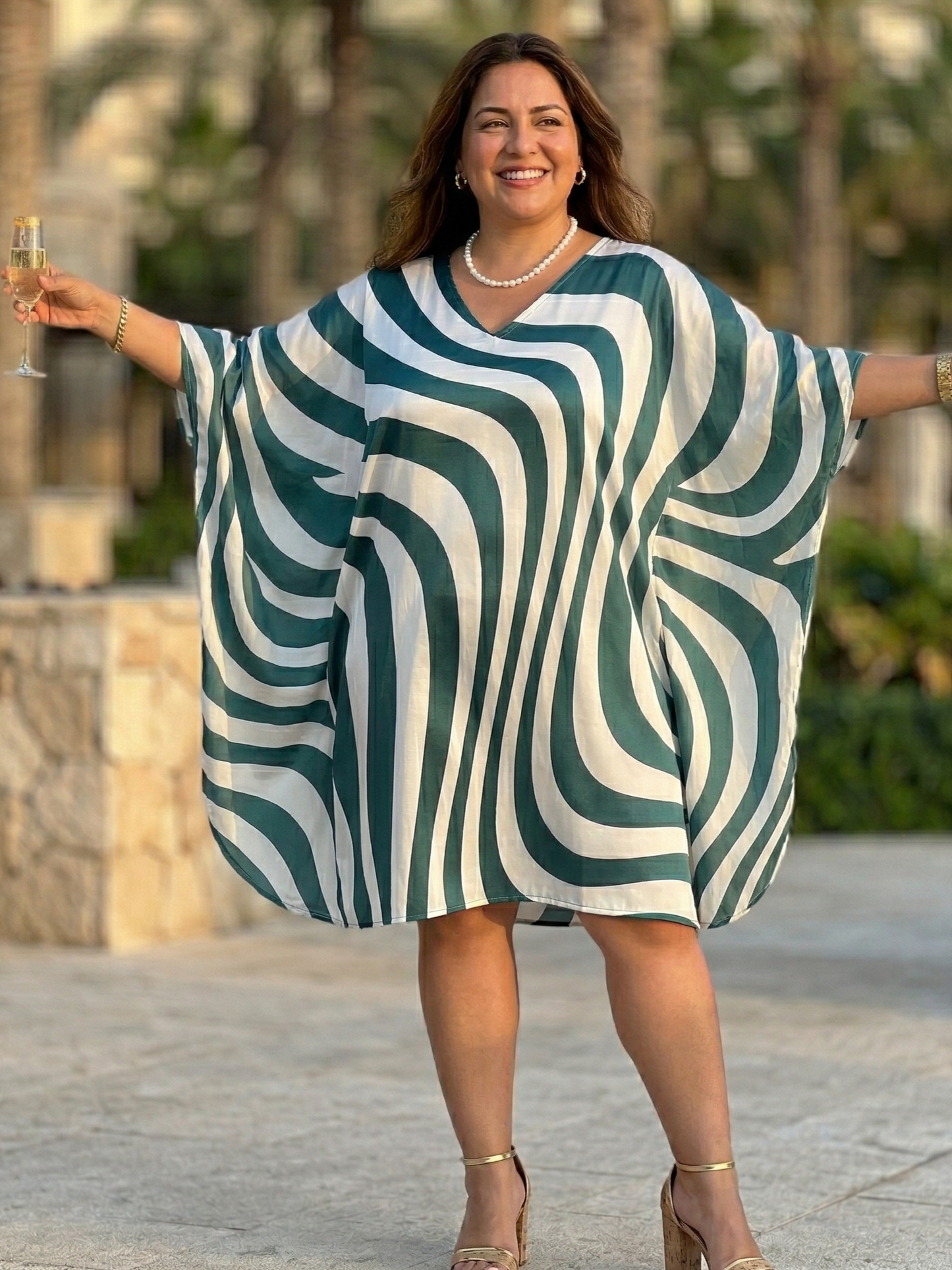 Smart Waves Print Green Kaftan Dress