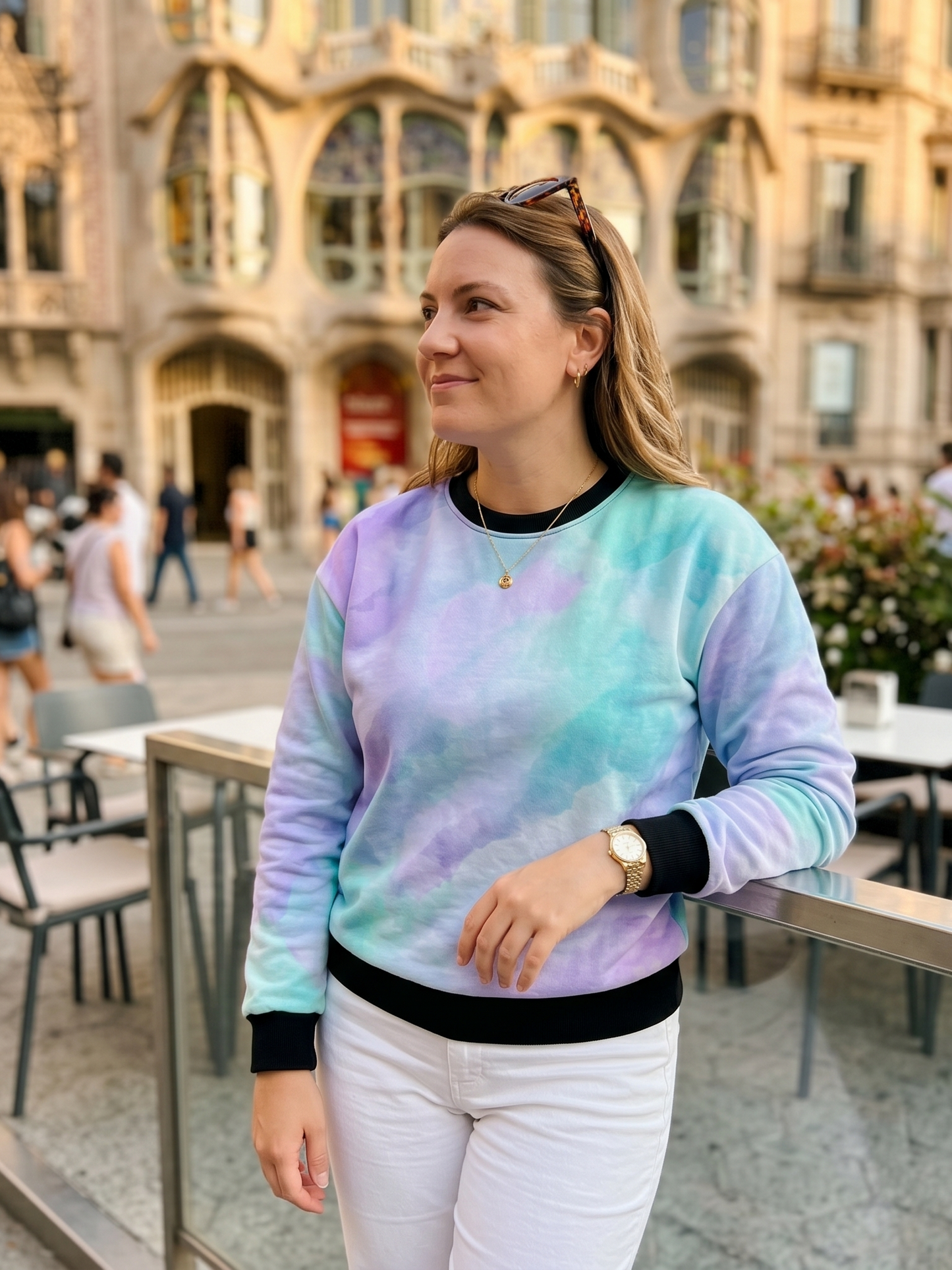 Cute Hues Print Pink And Blue Sweatshirt