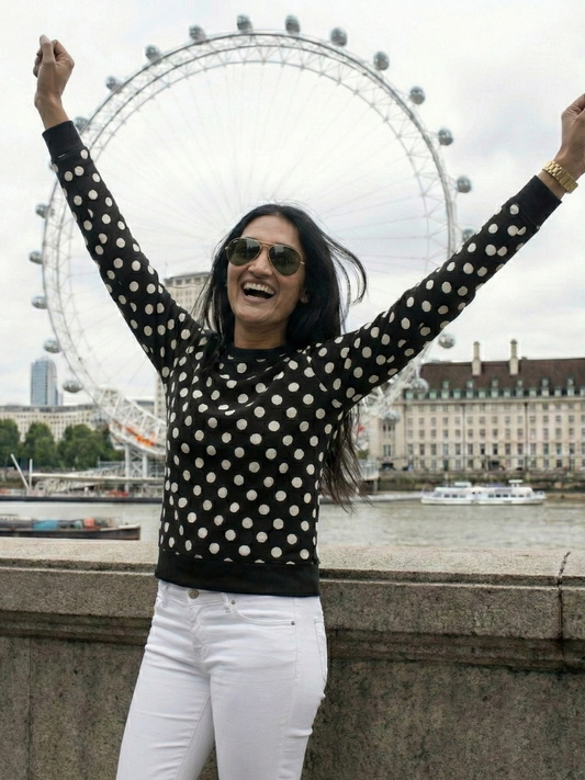 London Vibe Evergreen Polka Dot Print Black Sweatshirt