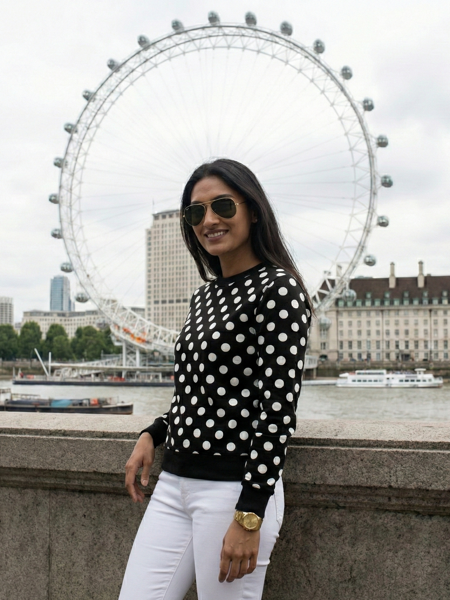 London Vibe Evergreen Polka Dot Print Black Sweatshirt