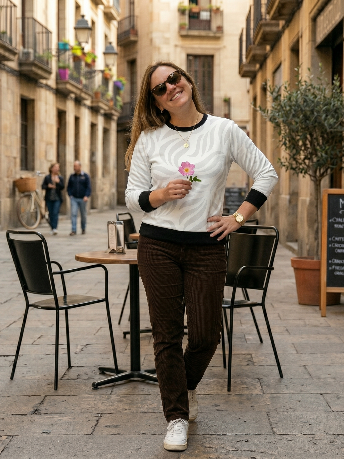 Must Buy Flare Print Sweatshirt