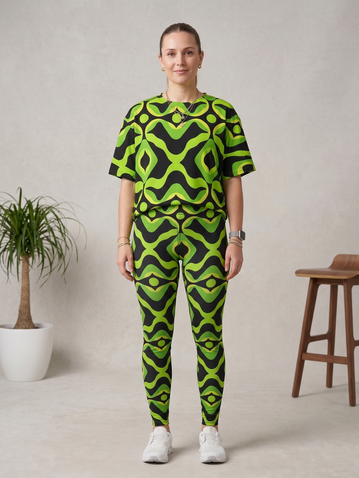 Stylish Indefinite Print Premium Oversized Tee With Tummy Tuck Body Shaping Leggings Co-ord Set - Ships in 24 Hrs