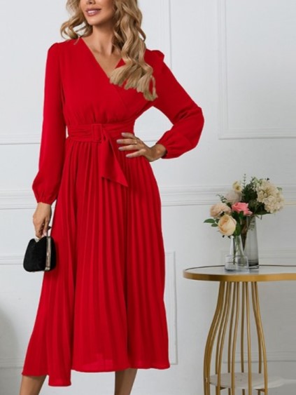 Smart V  Neck Long Sleeve Pleated Plus Red Dress