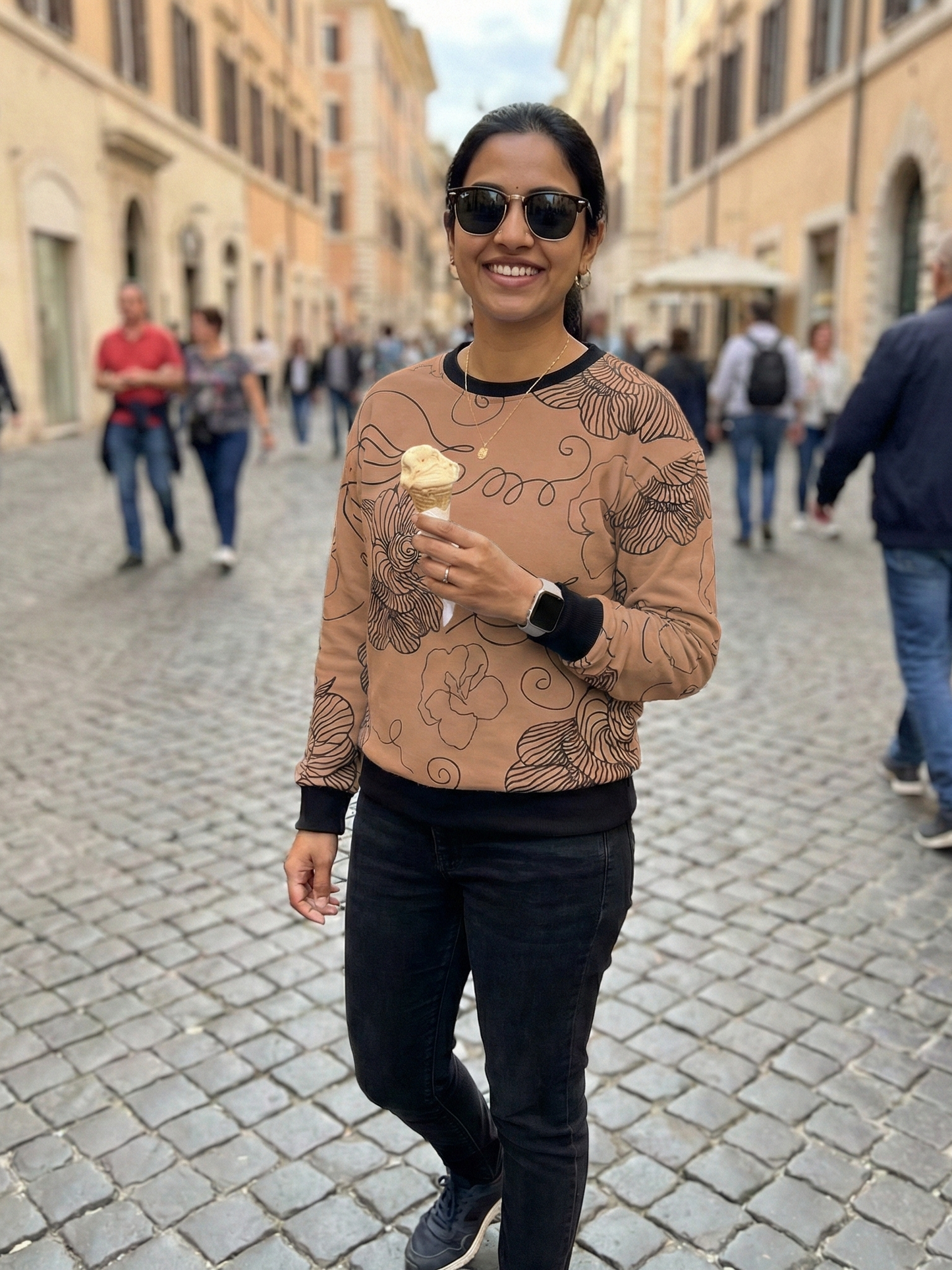 Fresh Floral Print Peach Sweatshirt