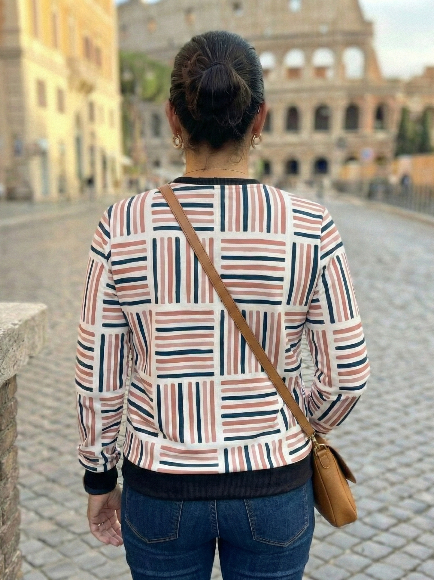 Roman Vibe Smart Line Print White Sweatshirt