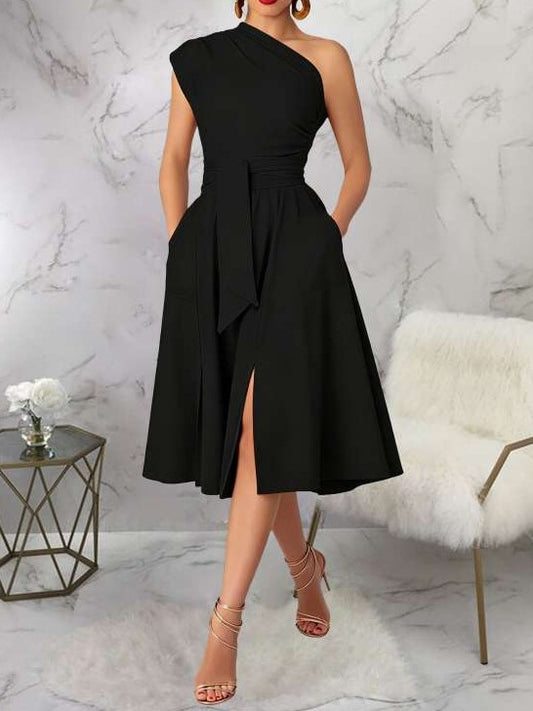 Charming One Shoulder Solid Pleated Sleeveless Black Midi Dress