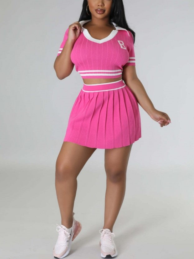 Sporty Look Short Sleeve Top With Pink Pleated Skirt Set