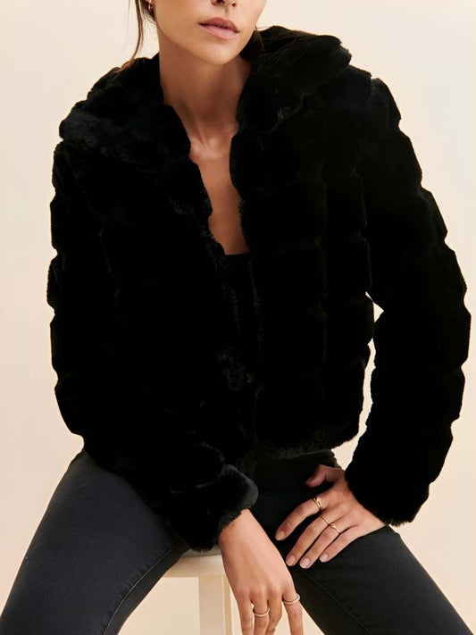 Winter Wear Short Black Faux Fur Lapel Jacket