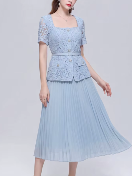 Exquisite Lace Blue Pleated Dress