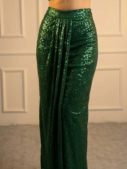 Exquisite Sequin Emerald Green Skirt Set