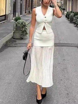 Fabulous Knitted Vest Coat With High Waist Pleated Skirt Co ord Set