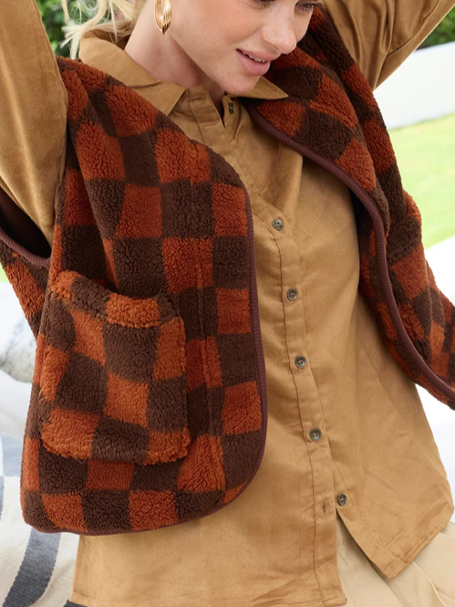 Winter Fashion Brown Checkered Sleeveless Vest Jacket