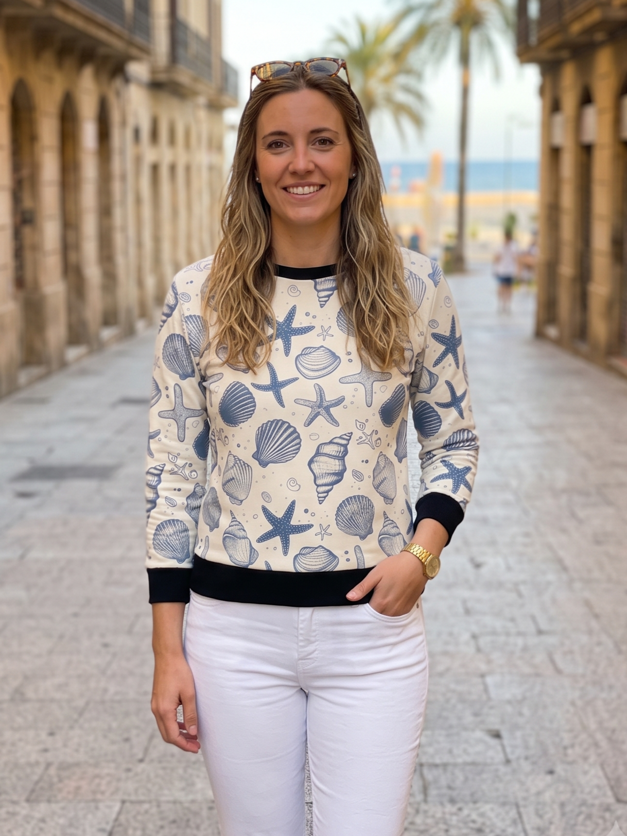 Smart Sea Shells Print Blue Sweatshirt